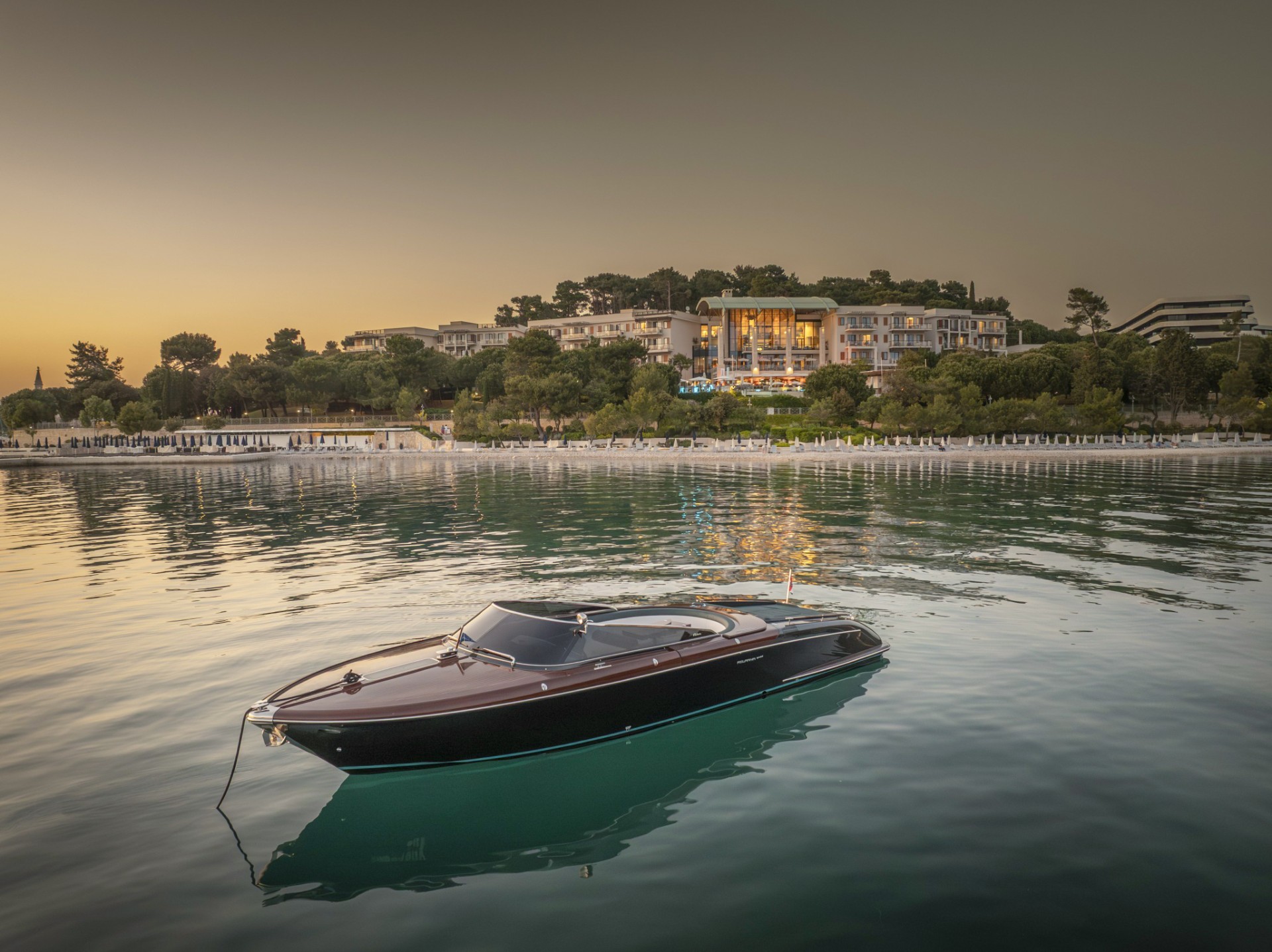 Riva Lounge abre em Rovinj, Croácia | Riva Destinations | Consulyachts